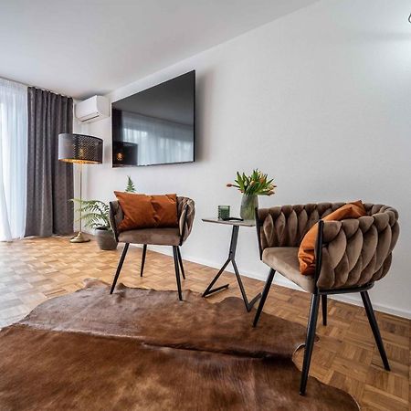 City Wohnung Fn L 5 Klimatisiert Mit Balkon Und Kueche Friedrichshafen Ngoại thất bức ảnh