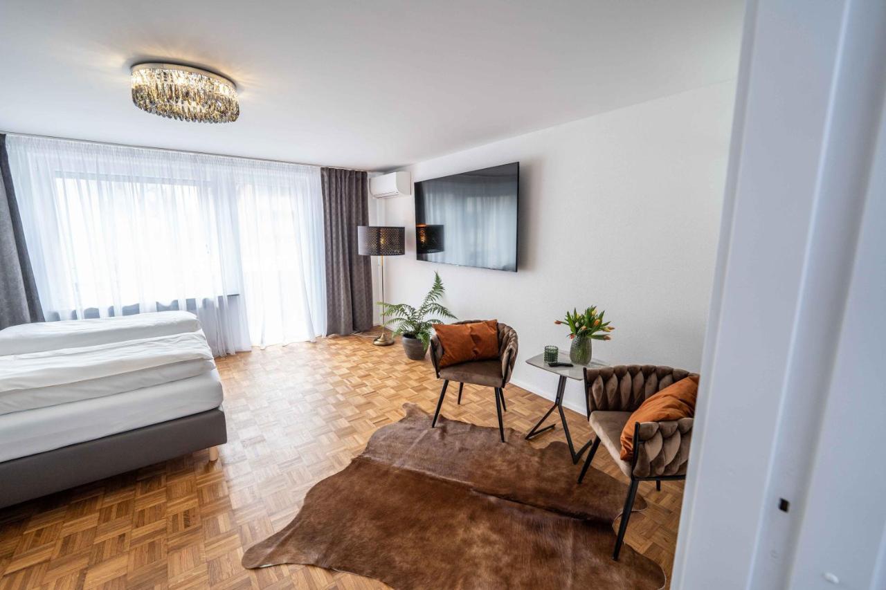City Wohnung Fn L 5 Klimatisiert Mit Balkon Und Kueche Friedrichshafen Ngoại thất bức ảnh