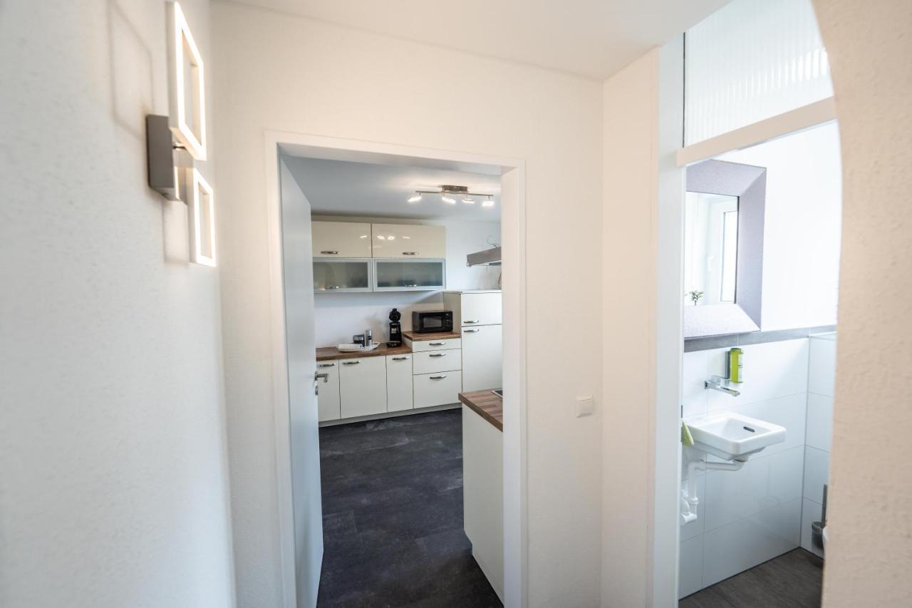 City Wohnung Fn L 5 Klimatisiert Mit Balkon Und Kueche Friedrichshafen Ngoại thất bức ảnh