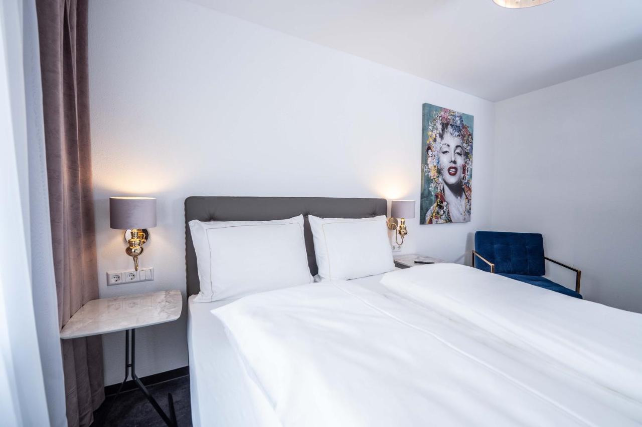 City Wohnung Fn L 5 Klimatisiert Mit Balkon Und Kueche Friedrichshafen Ngoại thất bức ảnh