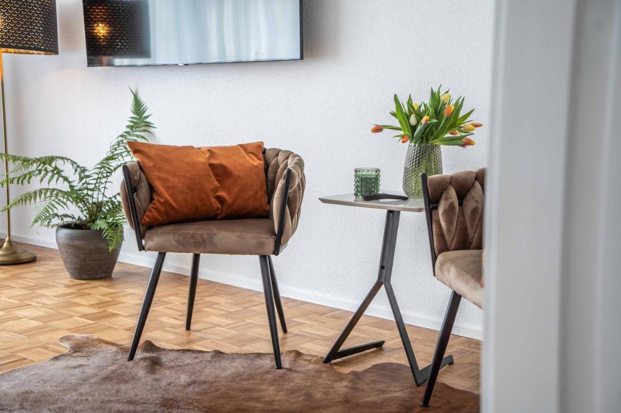 City Wohnung Fn L 5 Klimatisiert Mit Balkon Und Kueche Friedrichshafen Ngoại thất bức ảnh