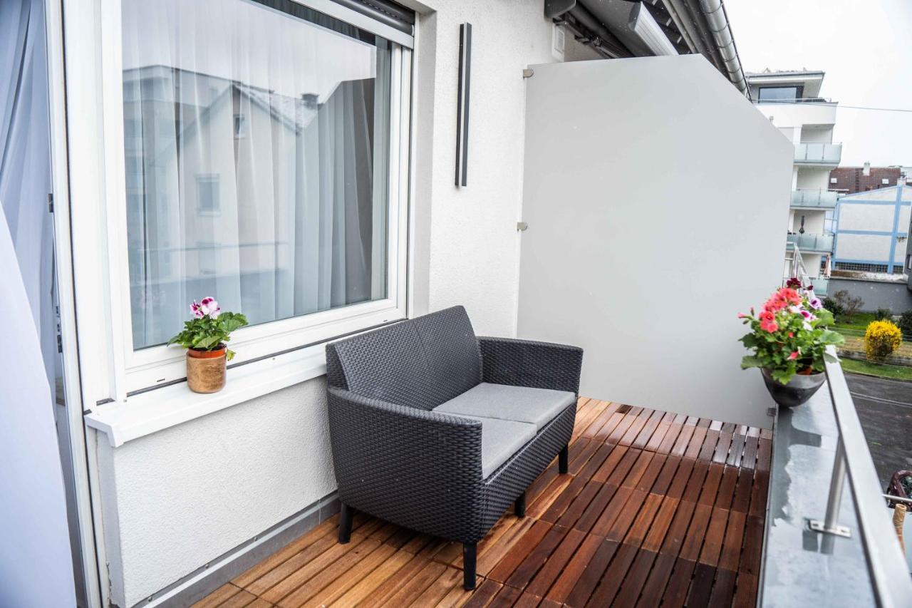 City Wohnung Fn L 5 Klimatisiert Mit Balkon Und Kueche Friedrichshafen Ngoại thất bức ảnh